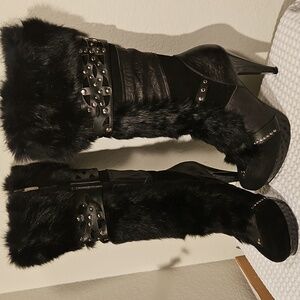 Capelta Black Leather/Fur Boots